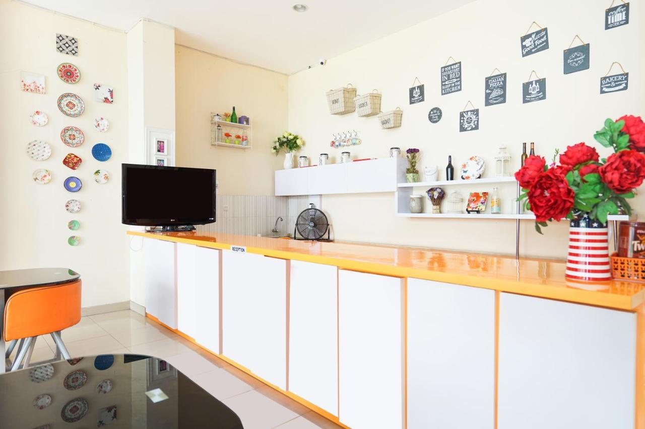 Pratisarawirya Guesthouse By Ecommerceloka Surabaya Eksteriør bilde