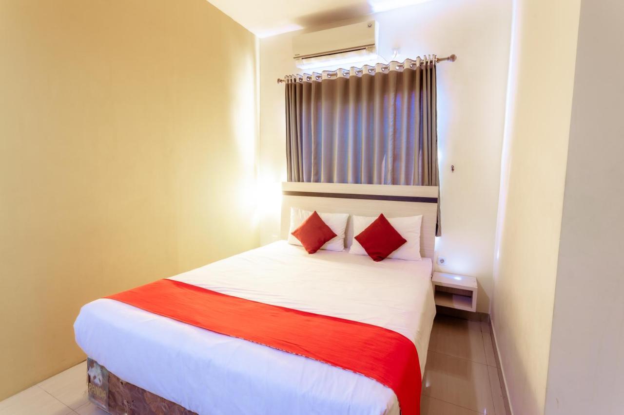 Pratisarawirya Guesthouse By Ecommerceloka Surabaya Eksteriør bilde